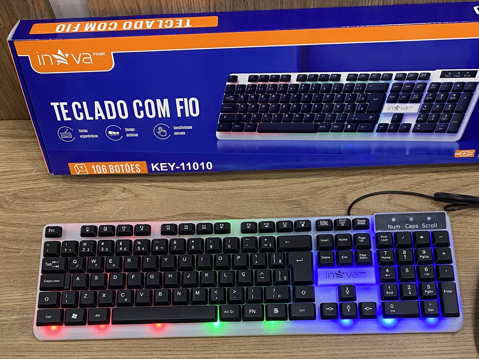 TECLADO COM LUZ DE LED